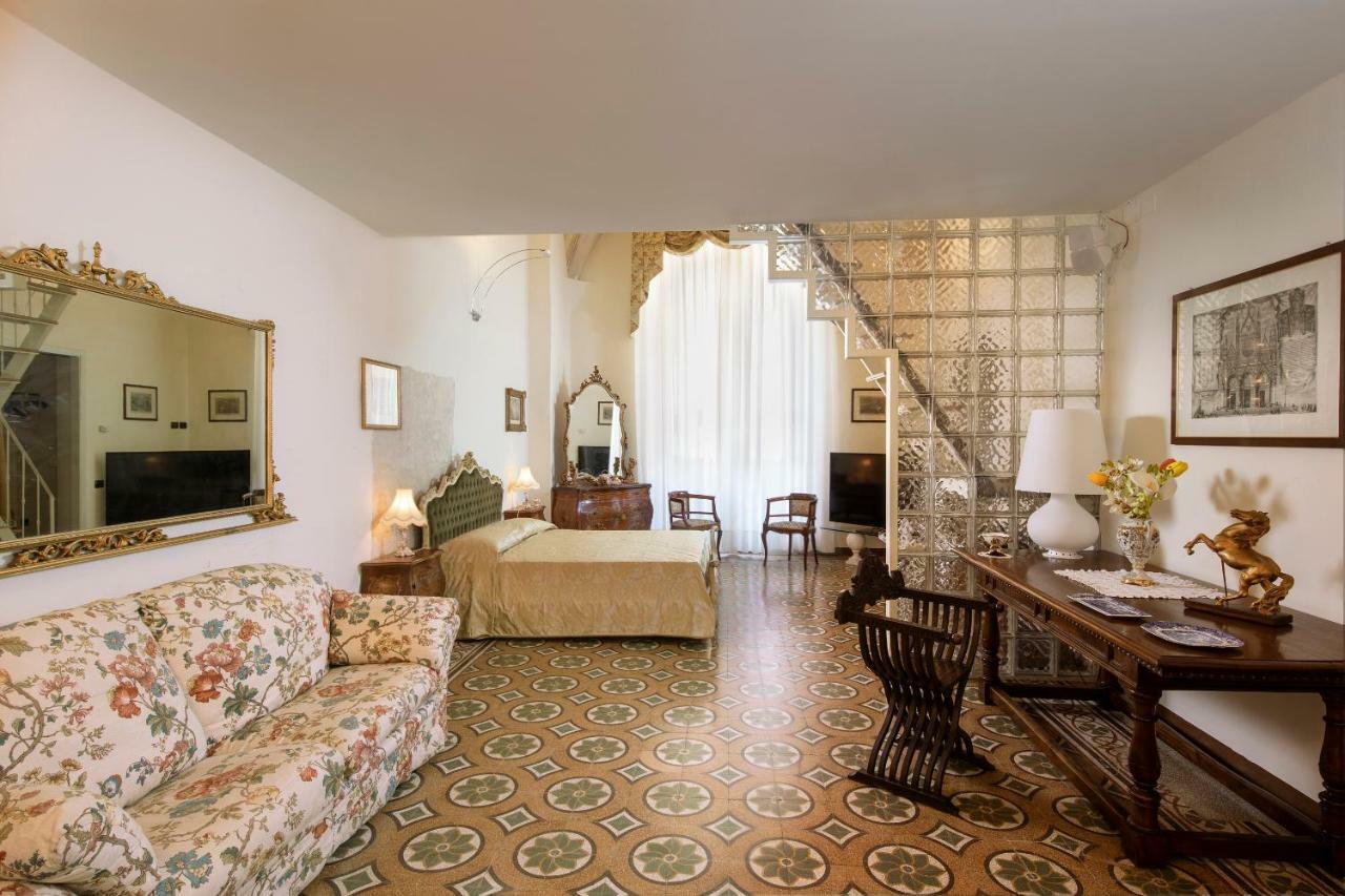 Antica Dimora Del Buongoverno Hotel Siena Exterior foto